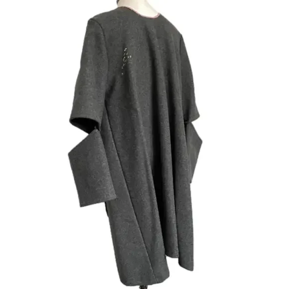 Handmade Gray Wool Elbow Cut-Out Embroidered Mid-Length Coat - 6/8, M, OOAK! - Picture 10 of 14